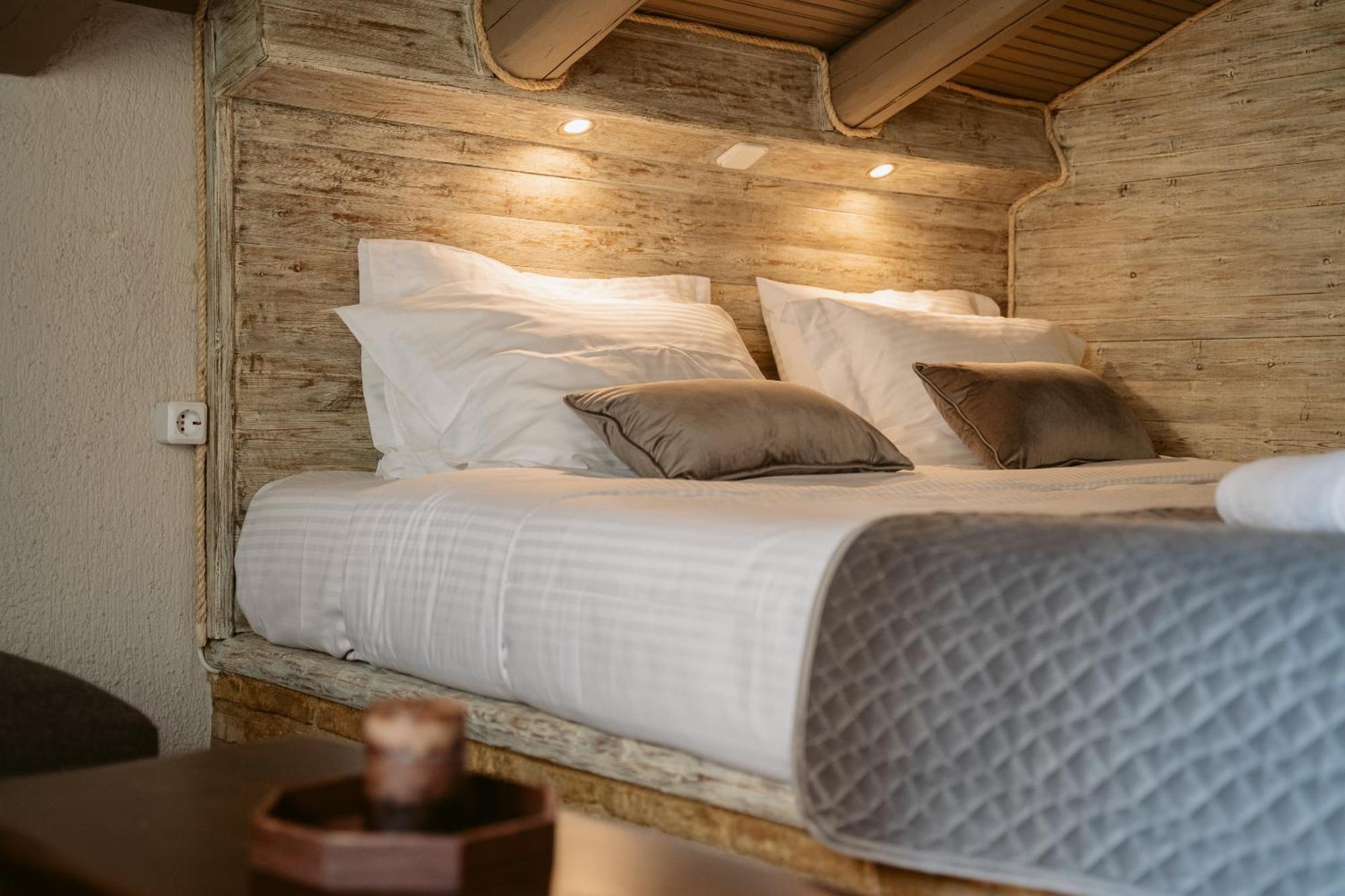 Afanos Guesthouse Aráhova Szoba fotó