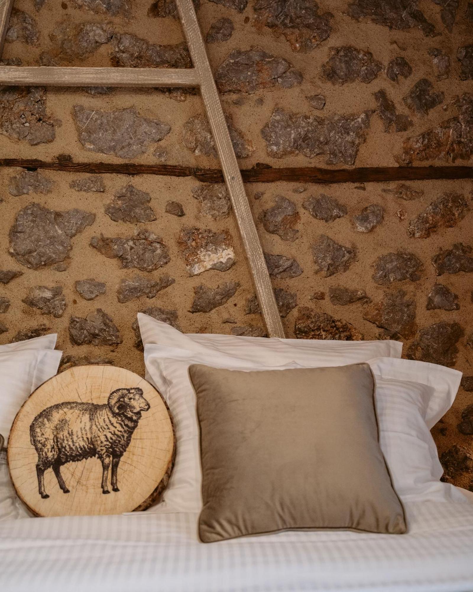 Afanos Guesthouse Aráhova Kültér fotó